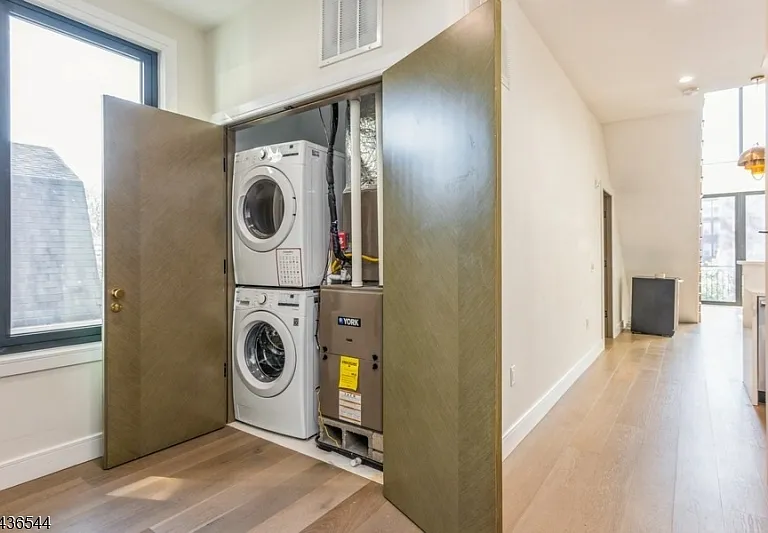 14 2nd St #3D — Photo 4