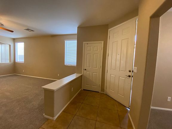 3rd image of 8239 Oasis Bloom St