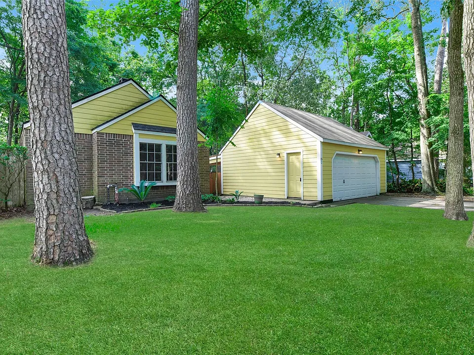 15 Tulip Hill Ct