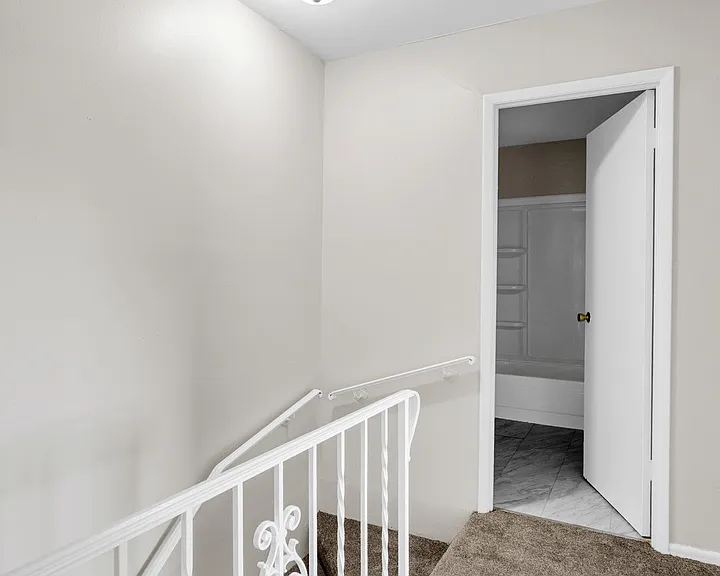 2506 Algonquin Rd #18 — Photo 11