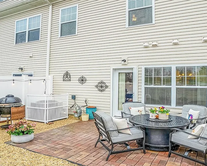 4772 Kilby Dr — Photo 41