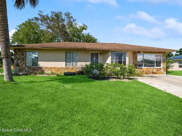 107 Mayfair St SE, Palm Bay, FL 32909