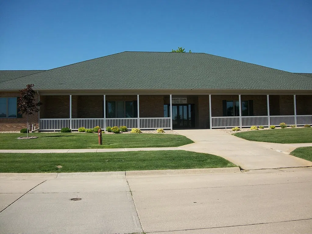 Studio, $1,350 — Photo 1