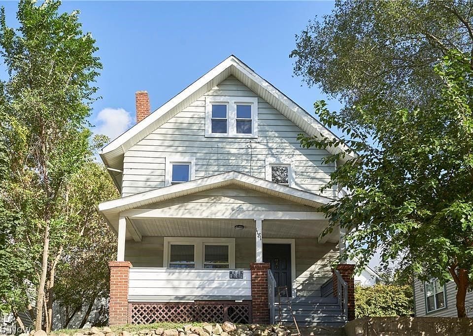 1st image of 1181 Pondview Ave
