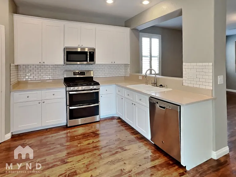 10746 Bayview House Ave — Photo 8