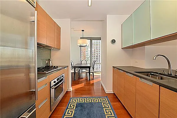 Rented by Living New York | media 36