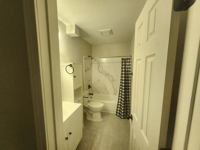 2715 Lakemist St — Photo 22