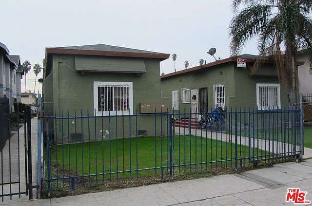 1st image of 606 W 81st St