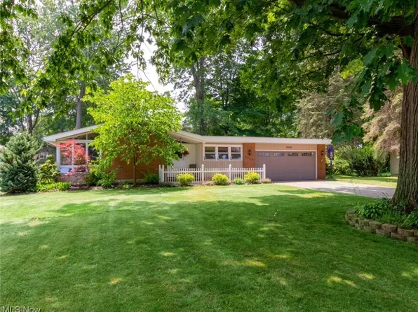3322 N Maple Ln, Ashtabula, OH 44004