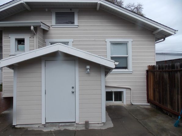 104 Berkshire Ave