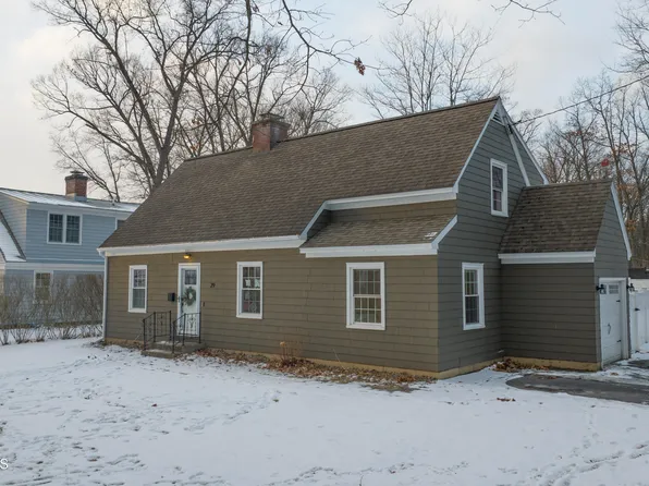 29 Lefferts Street, Saratoga Springs, NY 12866