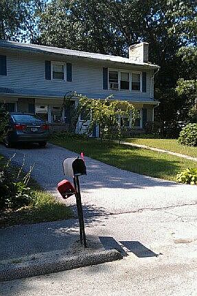 Front of house from L corner