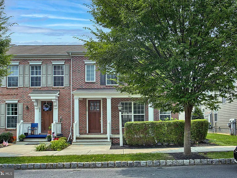 405 Line Rd — Photo 37
