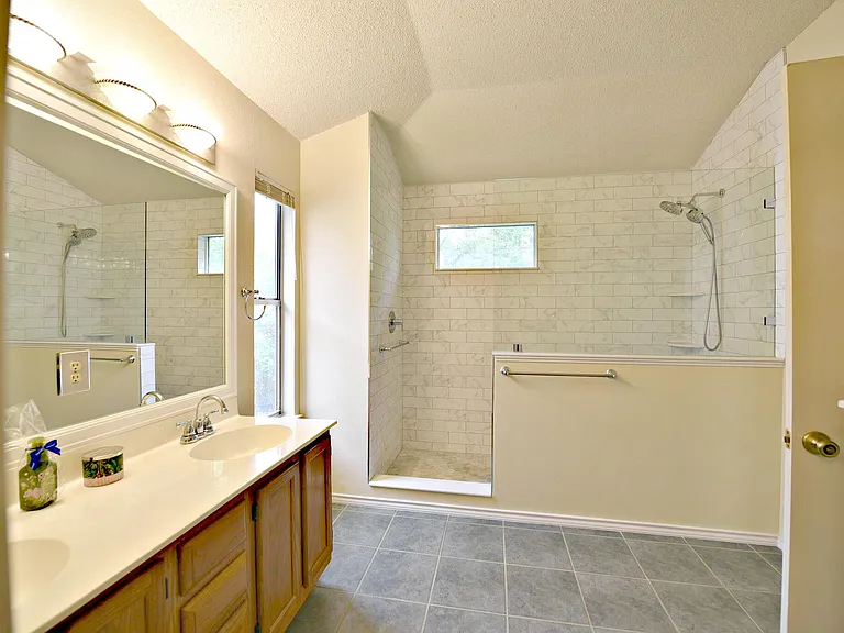 13329 Black Canyon Dr — Photo 14