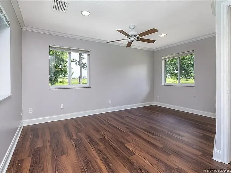 5361 SW Windward Way — Photo 22