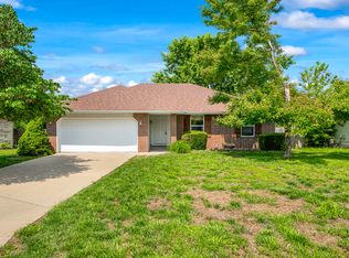 849 S Mahn Ave, Springfield, MO 65802