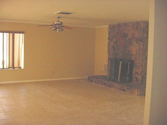 4th image of 662 SE Seahouse Dr