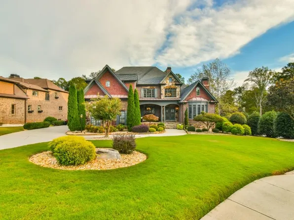 2720 Wildflower Way, Hoschton, GA 30548
