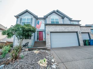 166 Cambridge Ave, Silverton, OR