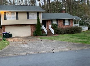 240 Windy Pines Trl, Roswell, GA 30075