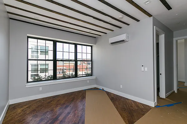 Rented by Nooklyn NYC LLC | media 50