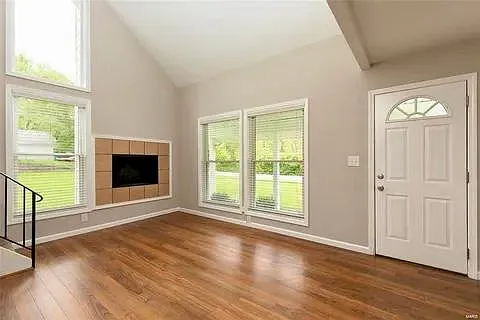 Building Photo - 433 Briarhill Ct
