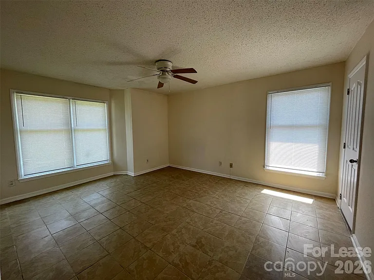 7368 Rose Terrace Ct — Photo 22