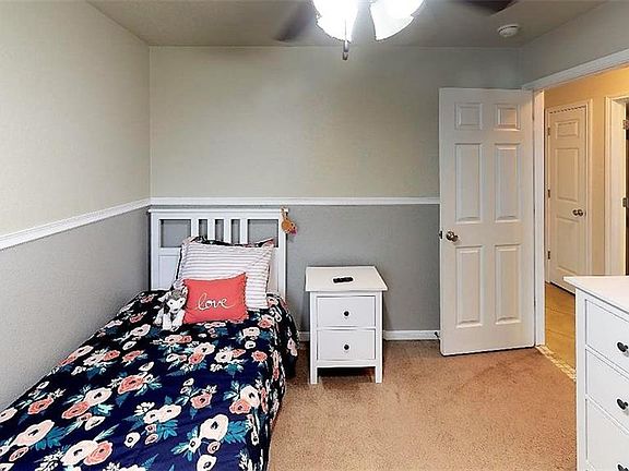 5th image of 4203 Mildred Ave