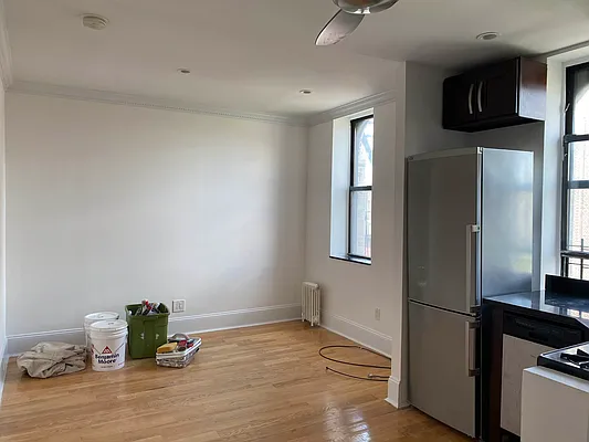 Rented by Corcoran | media 21