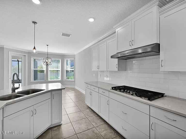 51 Foxcross Ave — Photo 42