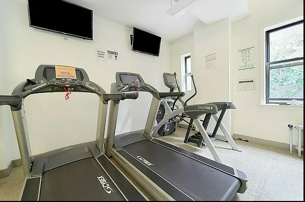 Rented by Living New York | media 23