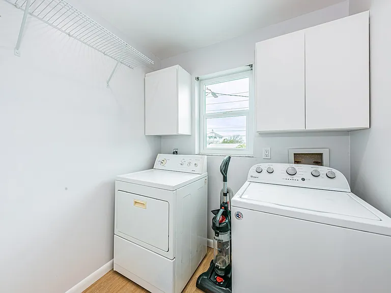 8432 W Gulf Blvd — Photo 17