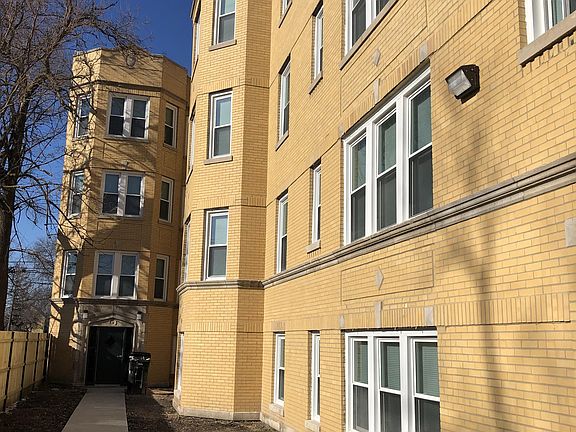 3rd image of 1534 S Komensky Ave