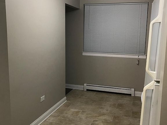 5th image of 1711 W Chariot Ct APT 1A