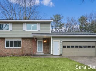 760 E Wedgewood Dr, Muskegon, MI 49445