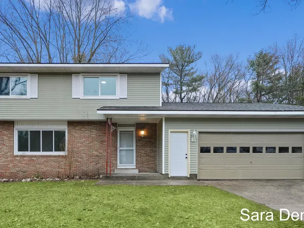 760 E Wedgewood Dr, Muskegon, MI 49445