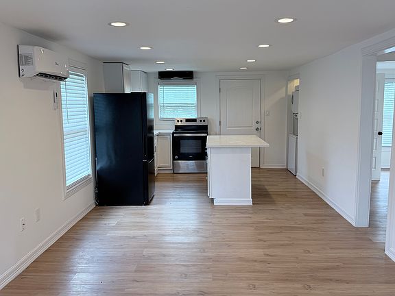 3rd image of 2617 Sam Wilson St