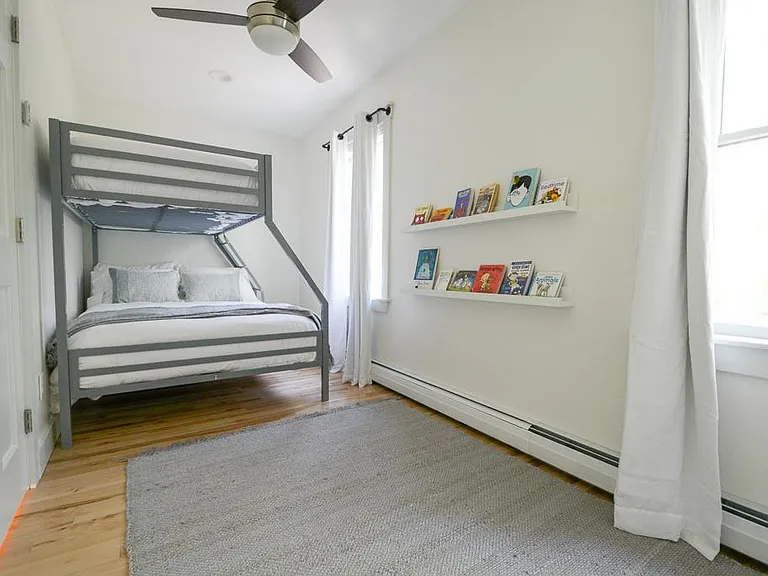 4 Windsor Pl — Photo 12