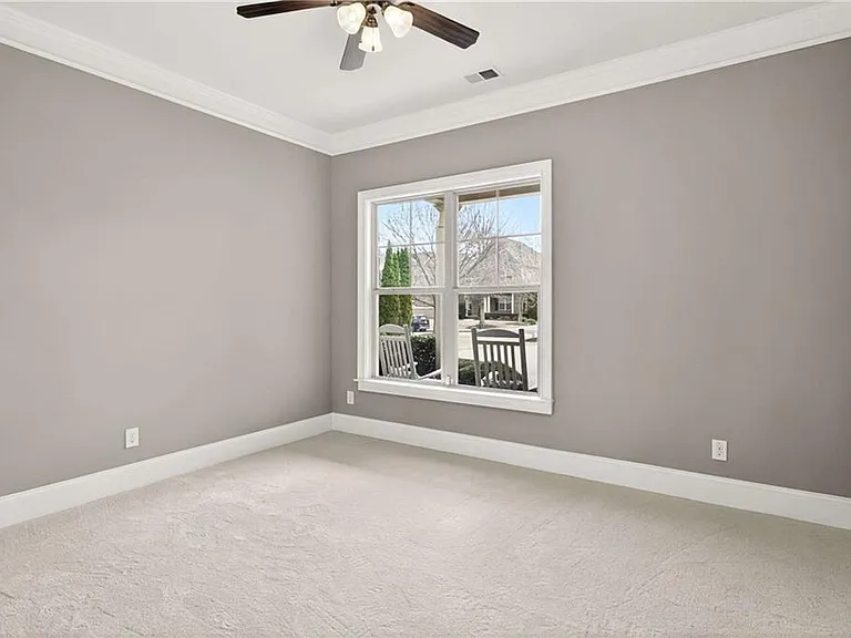 2607 Lulworth Ln — Photo 21