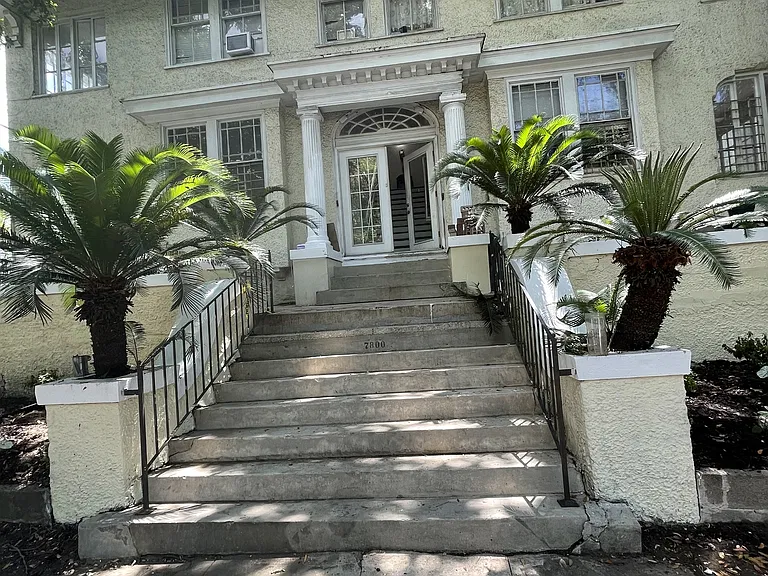7800 Saint Charles Ave — Photo 16