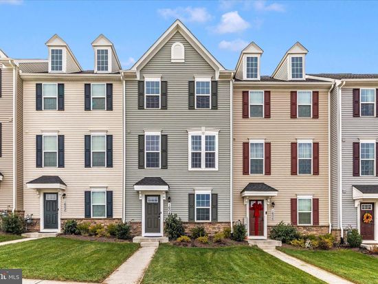 1604 Broadford Park St, Frederick, MD 21703