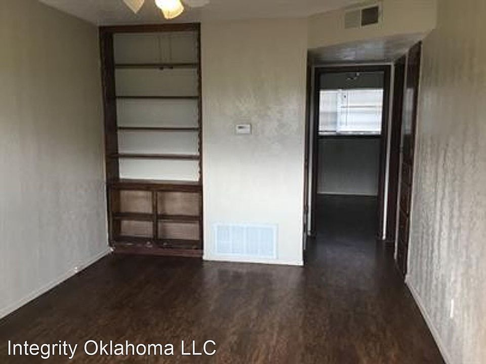 7215 N. Macarthur Blvd. Cherokee Hill Apartments 7215 N Macarthur