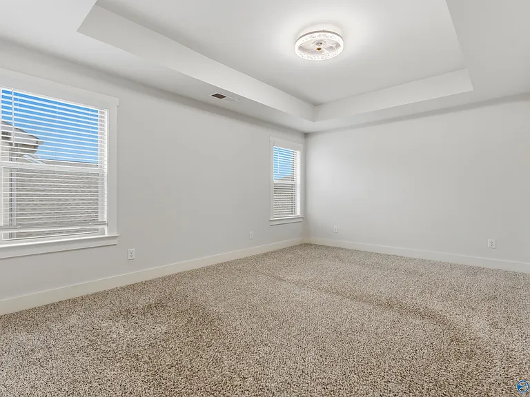 8 Desert Oak Ct — Photo 19