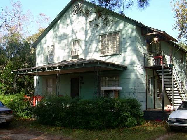 1305-C 9th Ave.