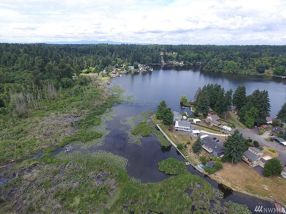 1st image of 6111 Lake Saint Clair Dr SE