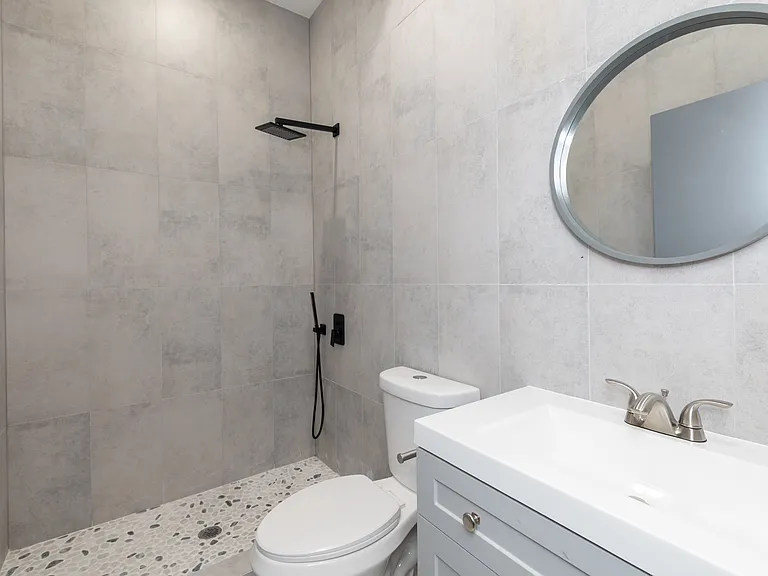 1541 N 6th St #2 — Photo 32