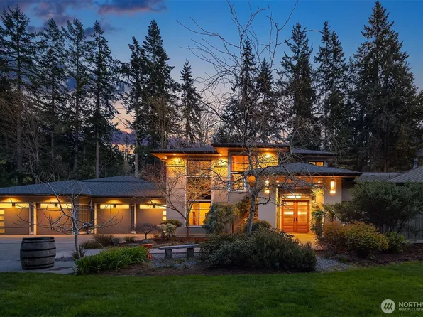 11303 S Dogwood Lane, Woodway, WA 98020