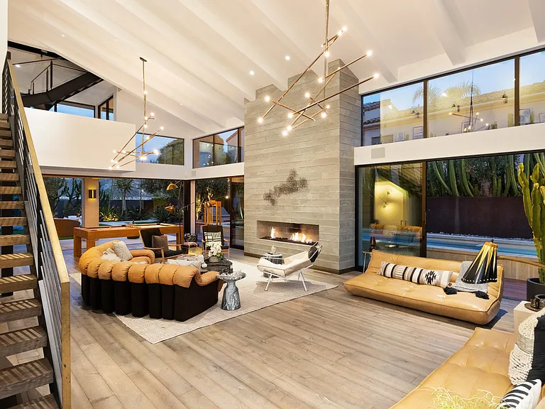 No lack of space or comfort in the modern gem!
