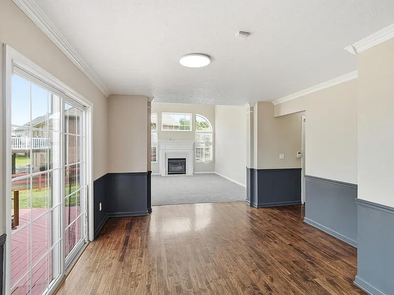 4918 Streamside Ct — Photo 13