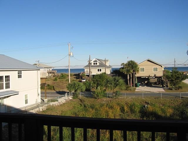 1st image of 624 Tarpon Ave #B